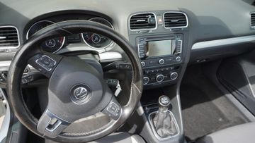Volkswagen Golf - 8