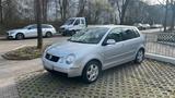 Volkswagen Polo kleine Wagen - : Kleine