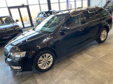Skoda Octavia Combi Joy *1.HAND*PANO*ACC*NAVI*PDC*