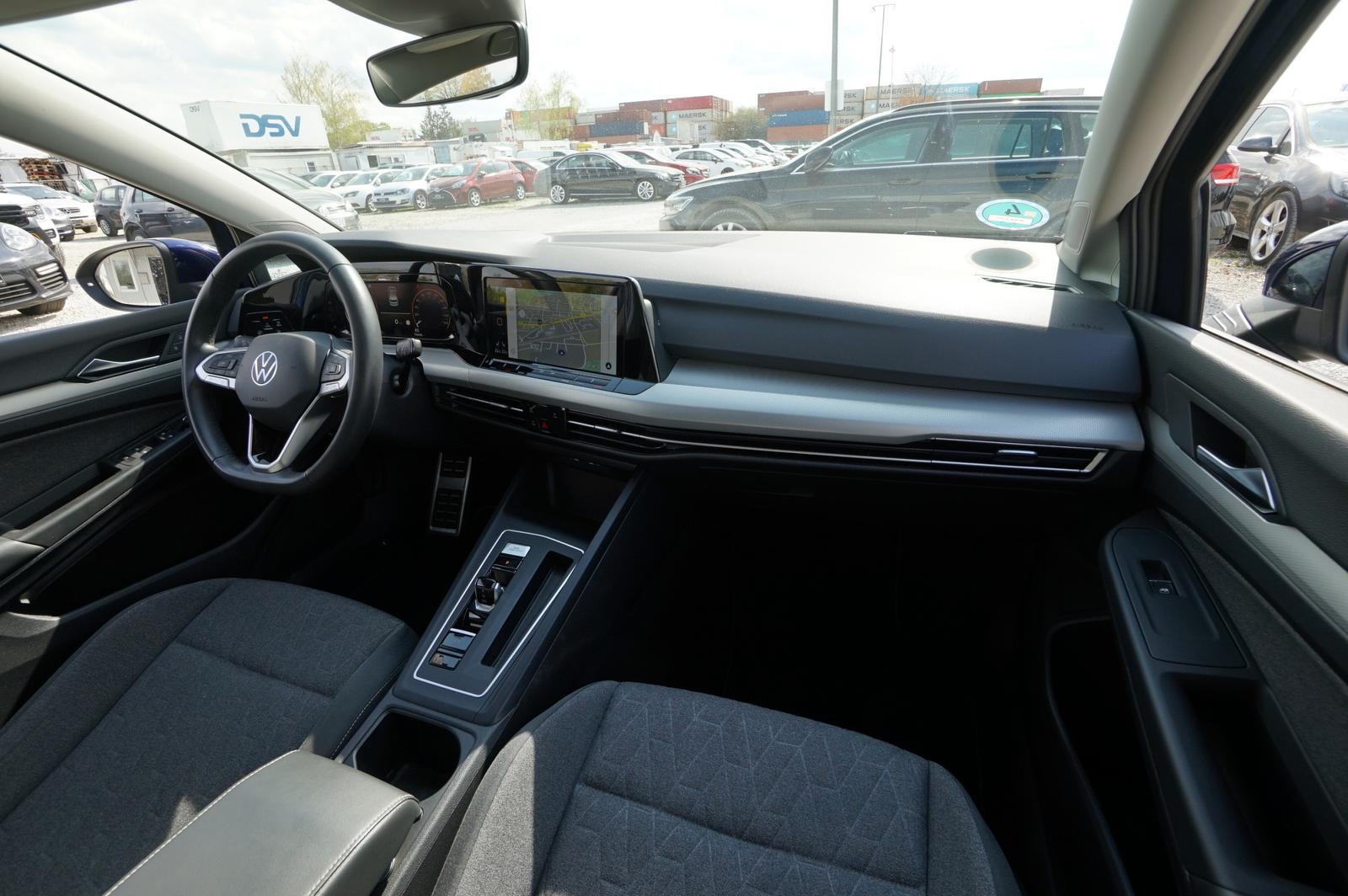 Volkswagen Golf VIII 1.0 eTSI Move DSG CarPlay ACC LED, миниатюра 9