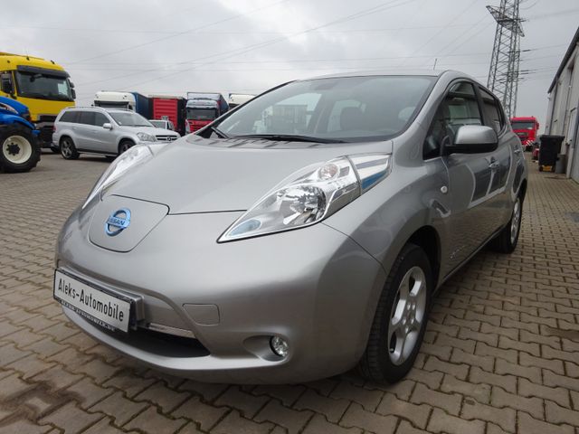 Nissan Leaf Acenta 24 kWh KeylessGO/Klima/Navi