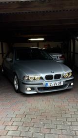BMW 540i E39 - BMW 540: E39 540i
