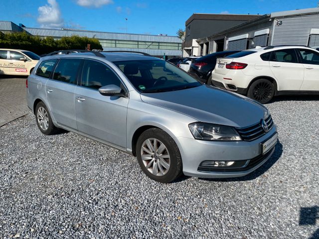 Volkswagen Passat Variant Comfortline BlueMotion+Navi+Tempo