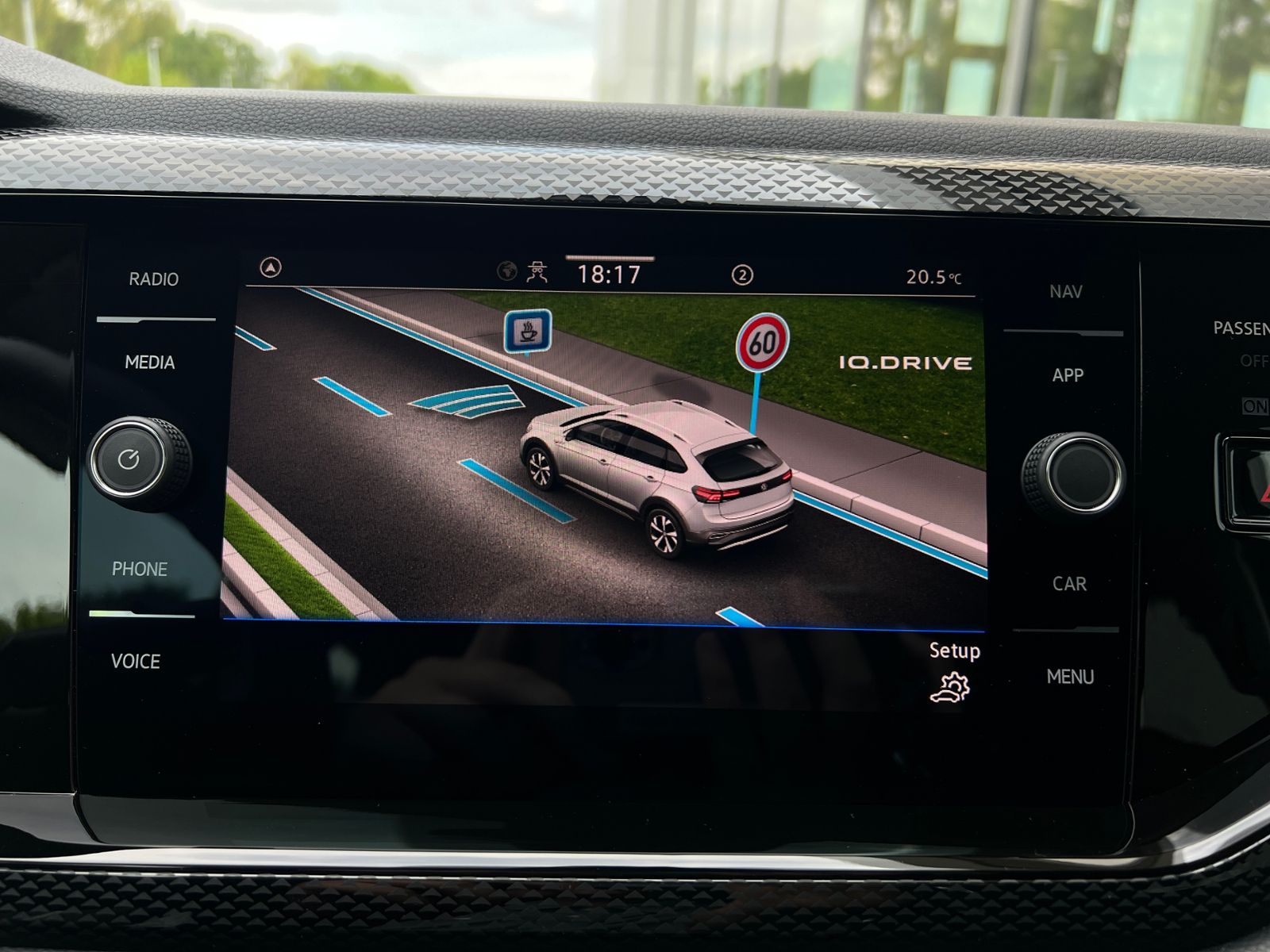 Fahrzeugabbildung Volkswagen Taigo Life 1,0 l TSI DSG *LED, App-Connect, Kame