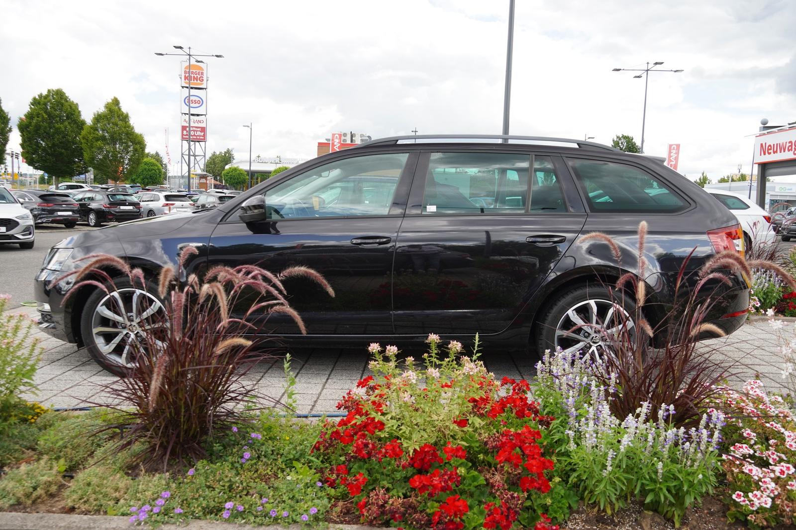 Skoda Octavia Combi 1.0 Soleil LED Navi ACC Keyless