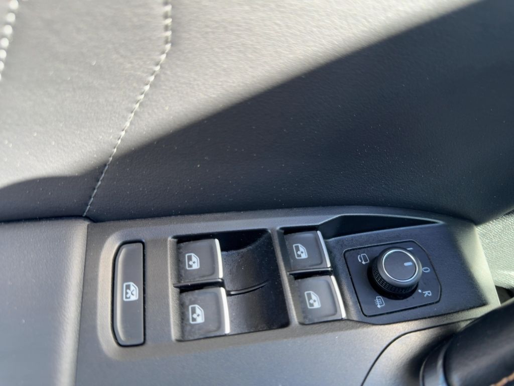 Fahrzeugabbildung CUPRA Formentor VZ, NAVI, LHZ, SHZ, Leder