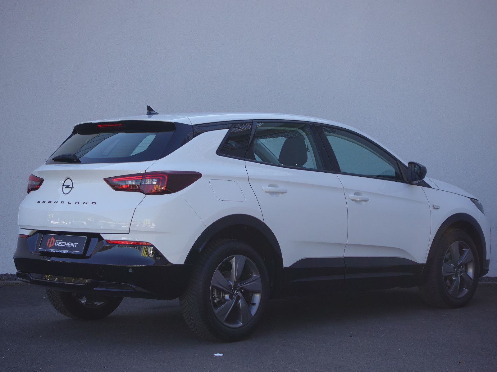 Fahrzeugabbildung Opel Grandland GS 1.2T,Navi,Kamera,AHK,Sitzhzg,Allw.