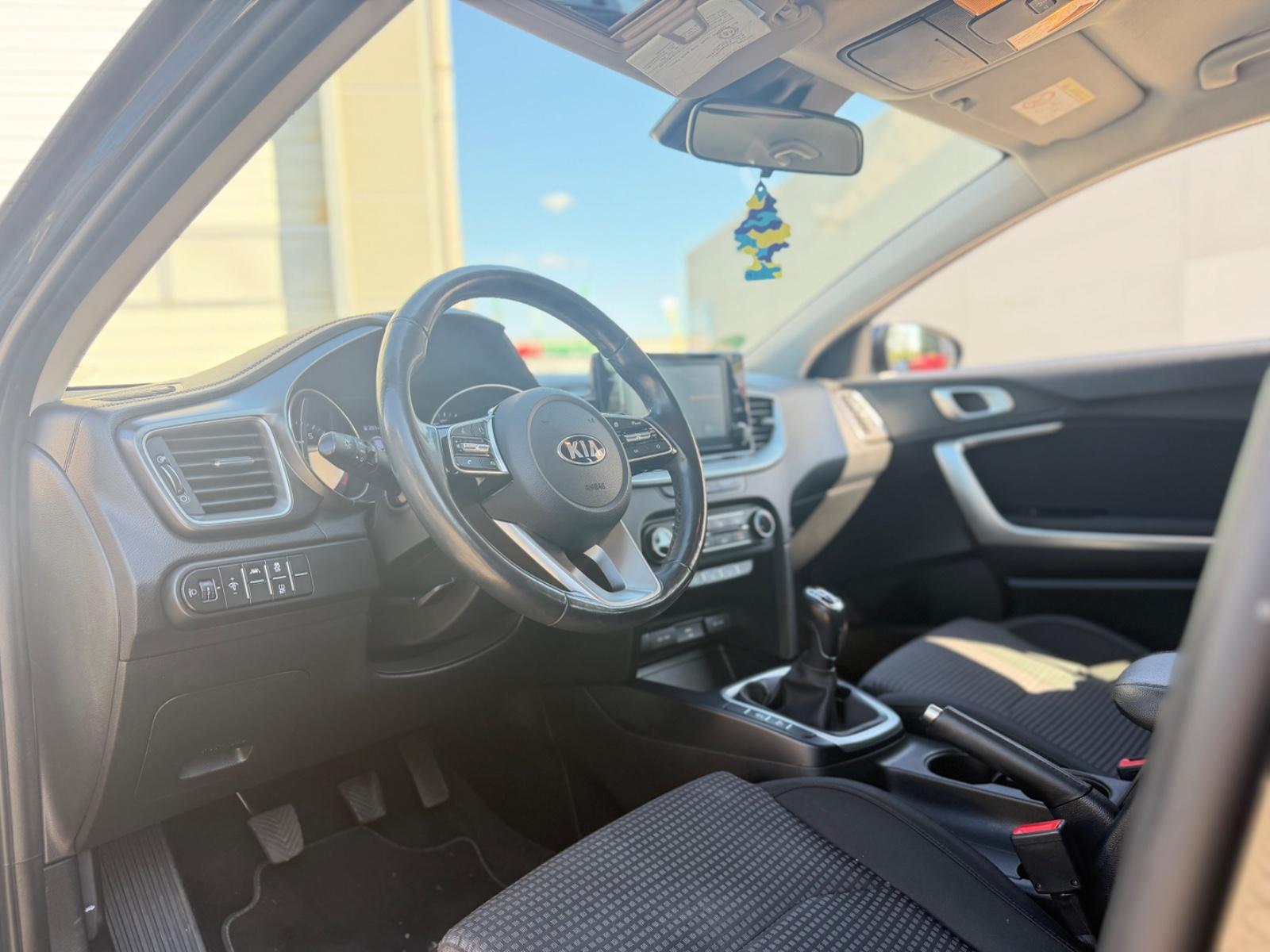 Kia ANDERE Ceed Sportswagon Edition 7