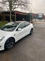 Tesla Model 3 Standard-Reichweite Plus - Hinterrad... - Tesla Model 3 in Mönchengladbach
