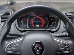 RENAULT Scenic TCe 160 GPF EDC Deluxe-Paket LIMITED AHK