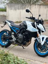 Suzuki GSX-8S GSX800 *Neuzustand Garagenfahrzeug* - SUZUKI GSX 8S