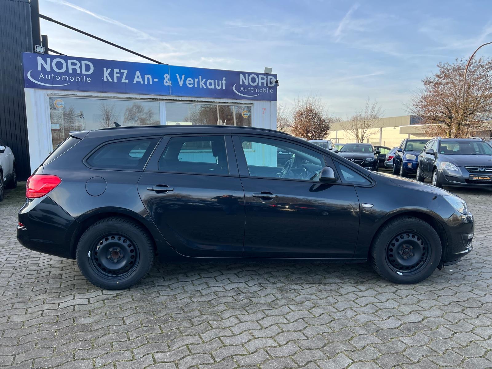 Opel Astra 2015 — фото 12