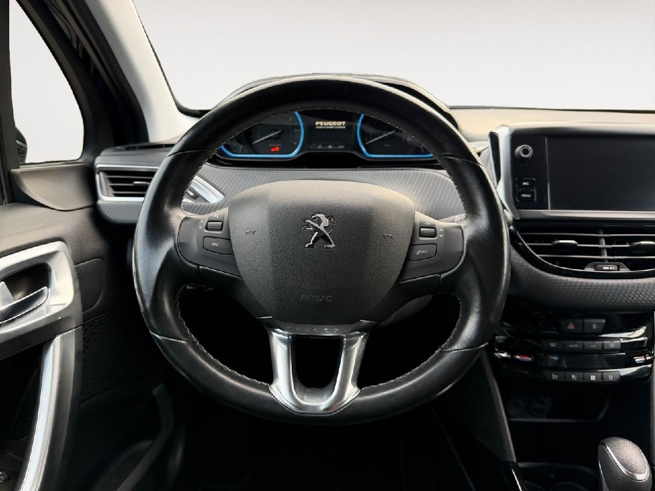 Fahrzeugabbildung Peugeot 2008 Allure