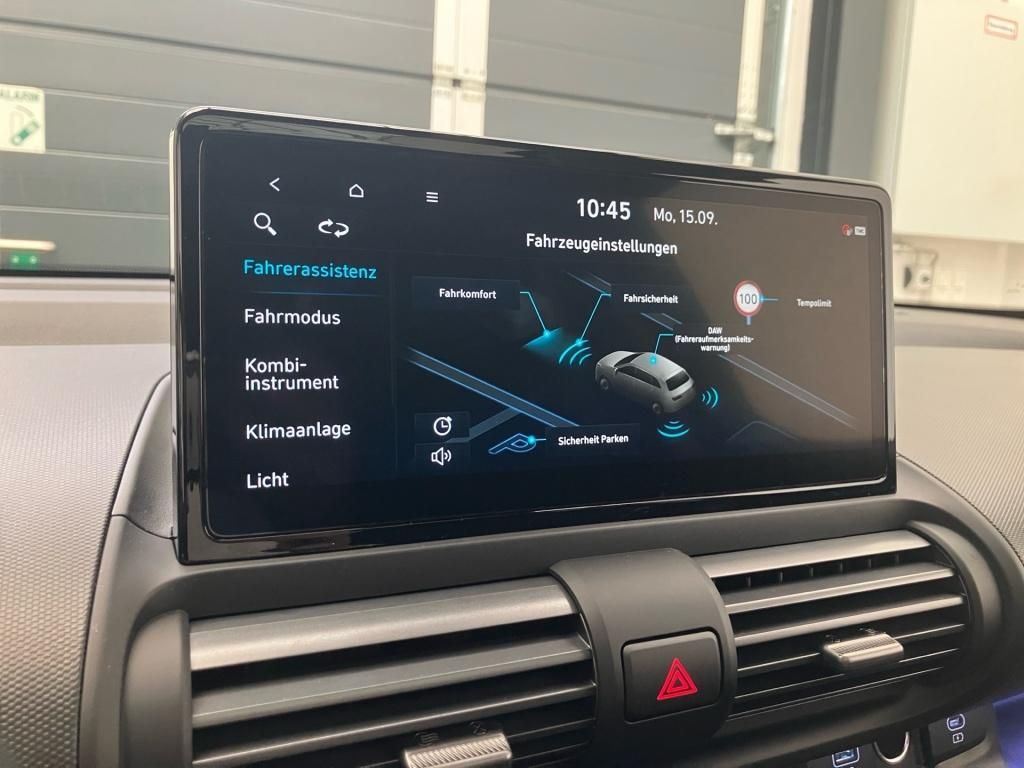 Fahrzeugabbildung Hyundai Inster Prime Elektro 42 kWh 2WD LM KlimaA PDC