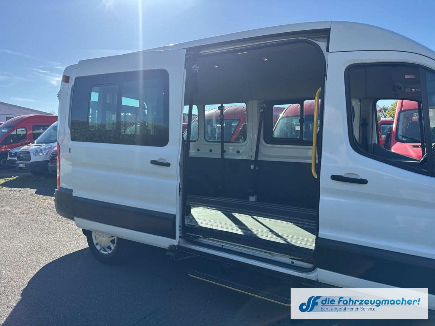 Fahrzeugabbildung Ford Transit Kombi 350 L3 Trend Temp *7206