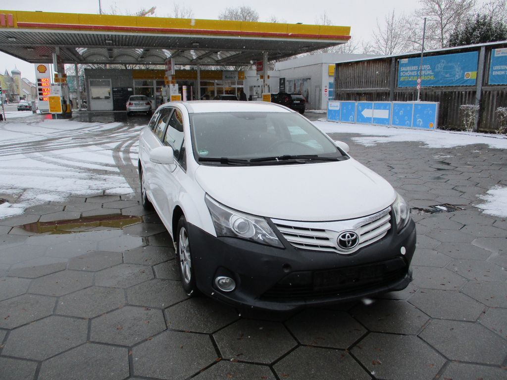 Angebot ansehen Toyota Avensis