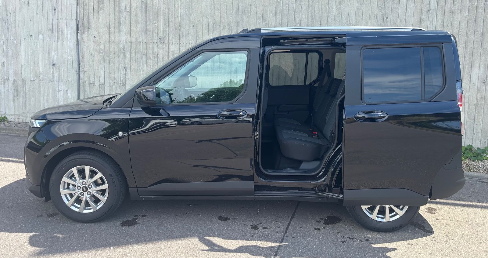 Ford Tourneo Courier - Bild 6