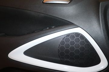 Fotografie des Opel Crossland (X) Crossland X 1.2 Start/Stop Automatik Opel 2020