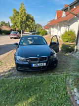 BMW 325i tüv bis Anfang 2027 - BMW 325 aus 2009: 325i