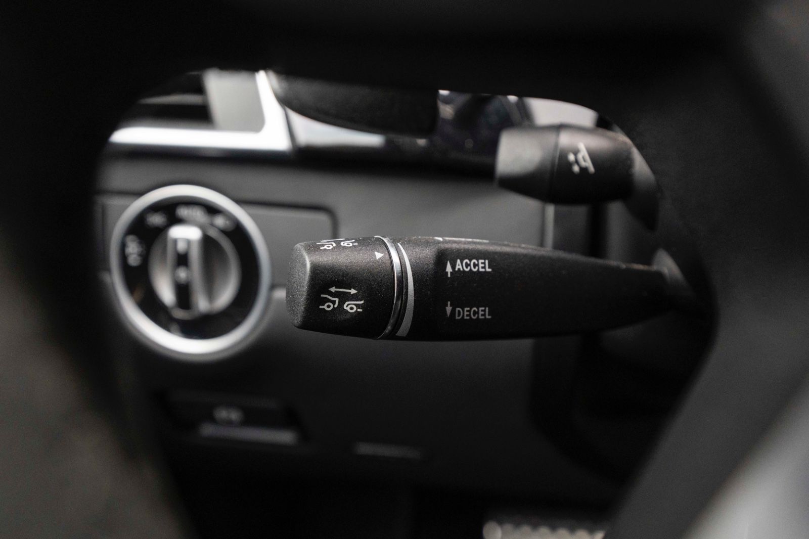 Fahrzeugabbildung Mercedes-Benz GL 63 AMG GLS-Optik 360° LED H&K Massage ACC