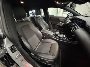 Mercedes CLA 200 Shooting Brake - 8