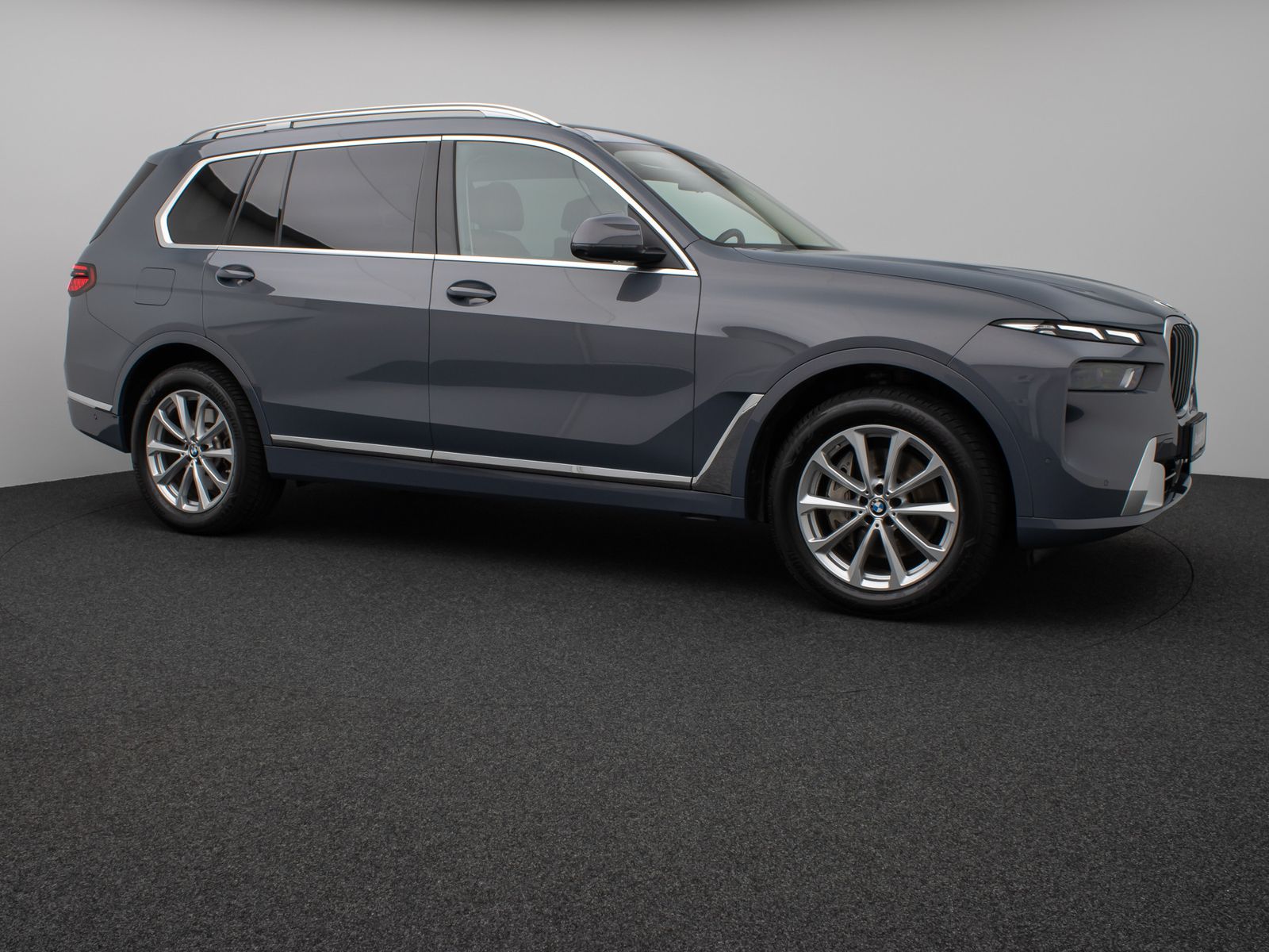Fahrzeugabbildung BMW X7 xD40d Panorama 360°HUD DAB H/K Massage SoftCl