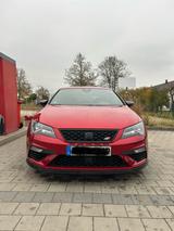 Seat Leon 2.0 TSI CUPRA 300  - rote Seat Leon