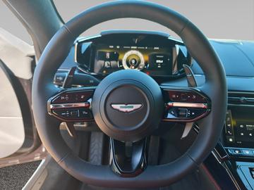  Aston Martin V8 VANTAGE 照片 7