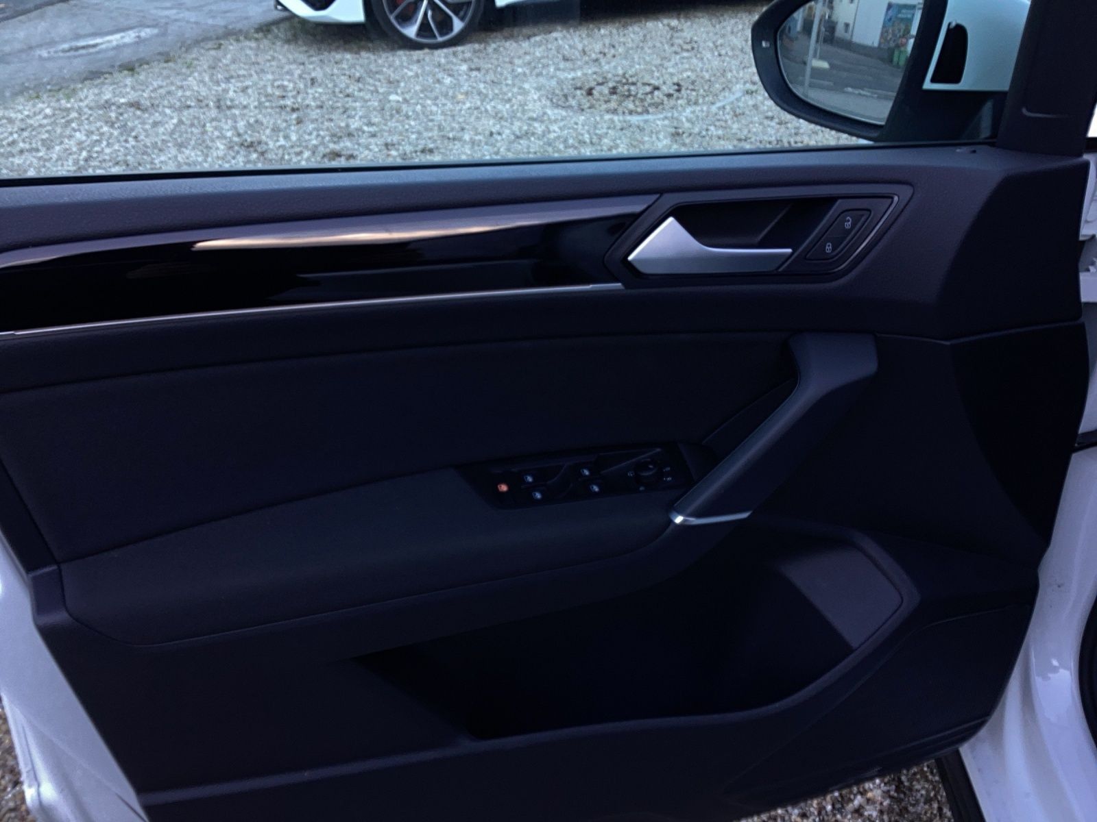 Volkswagen Touran - Bild 8