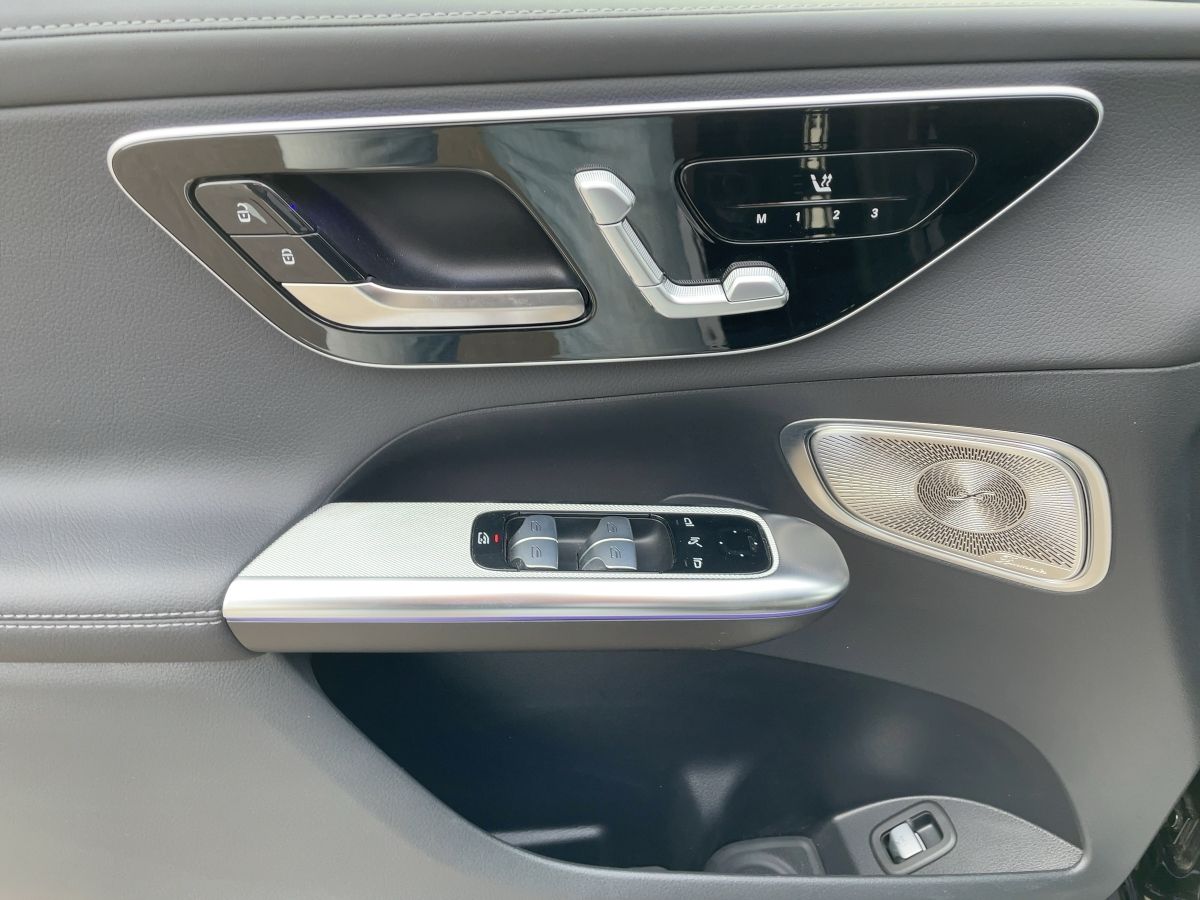Fahrzeugabbildung Mercedes-Benz GLC 300 de 4M AMG/Night/360°/AHK