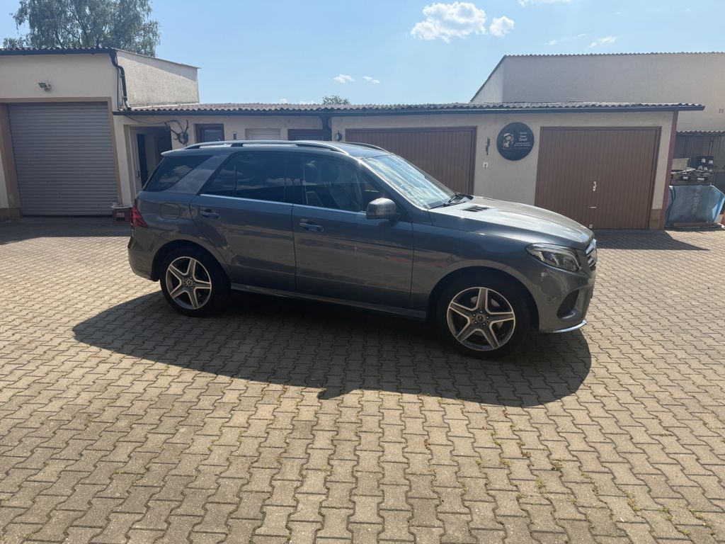 Image of Mercedes-Benz GLE 350