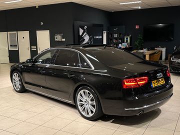Audi A8 - 11