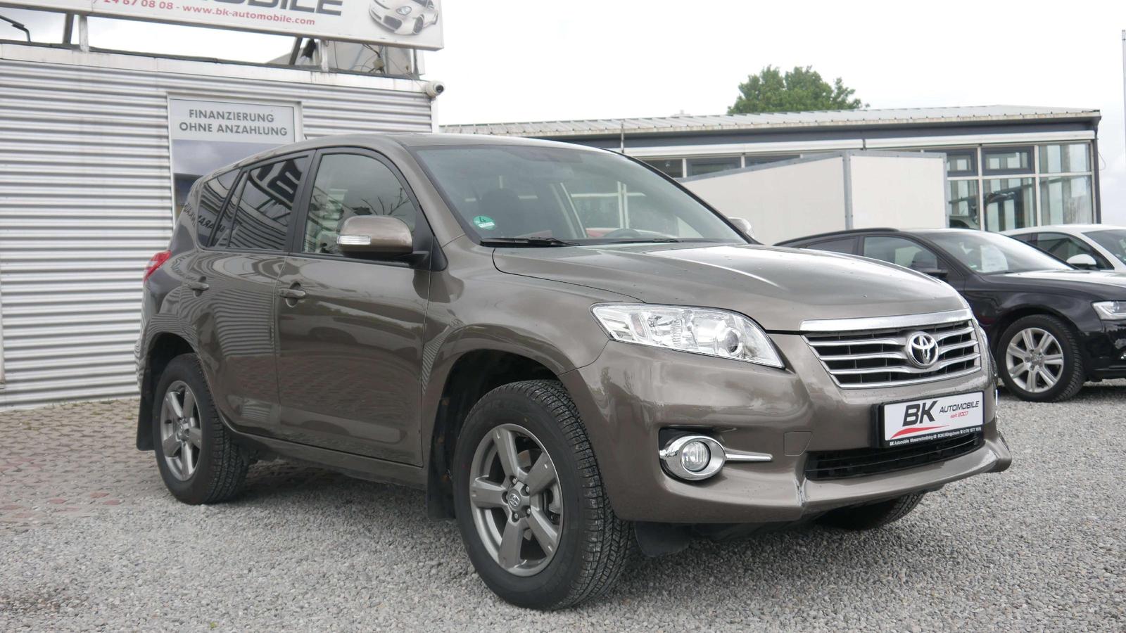 Toyota RAV 4 1. Hand TÜV,- Kundendienst Neu Keyless Sit