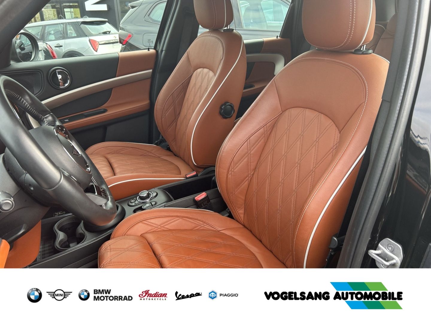 Fahrzeugabbildung MINI Cooper SE ALL4 Sportsitze LED DAB Navi