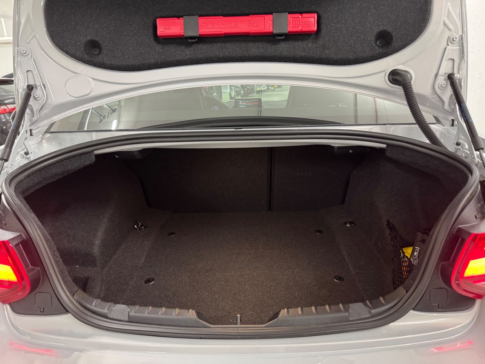 Fahrzeugabbildung BMW M2 CS* 1.HAND* CARPLAY*CAM*