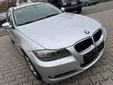 BMW 318 3 Touring 318i - BMW 318 aus 2011: 318i