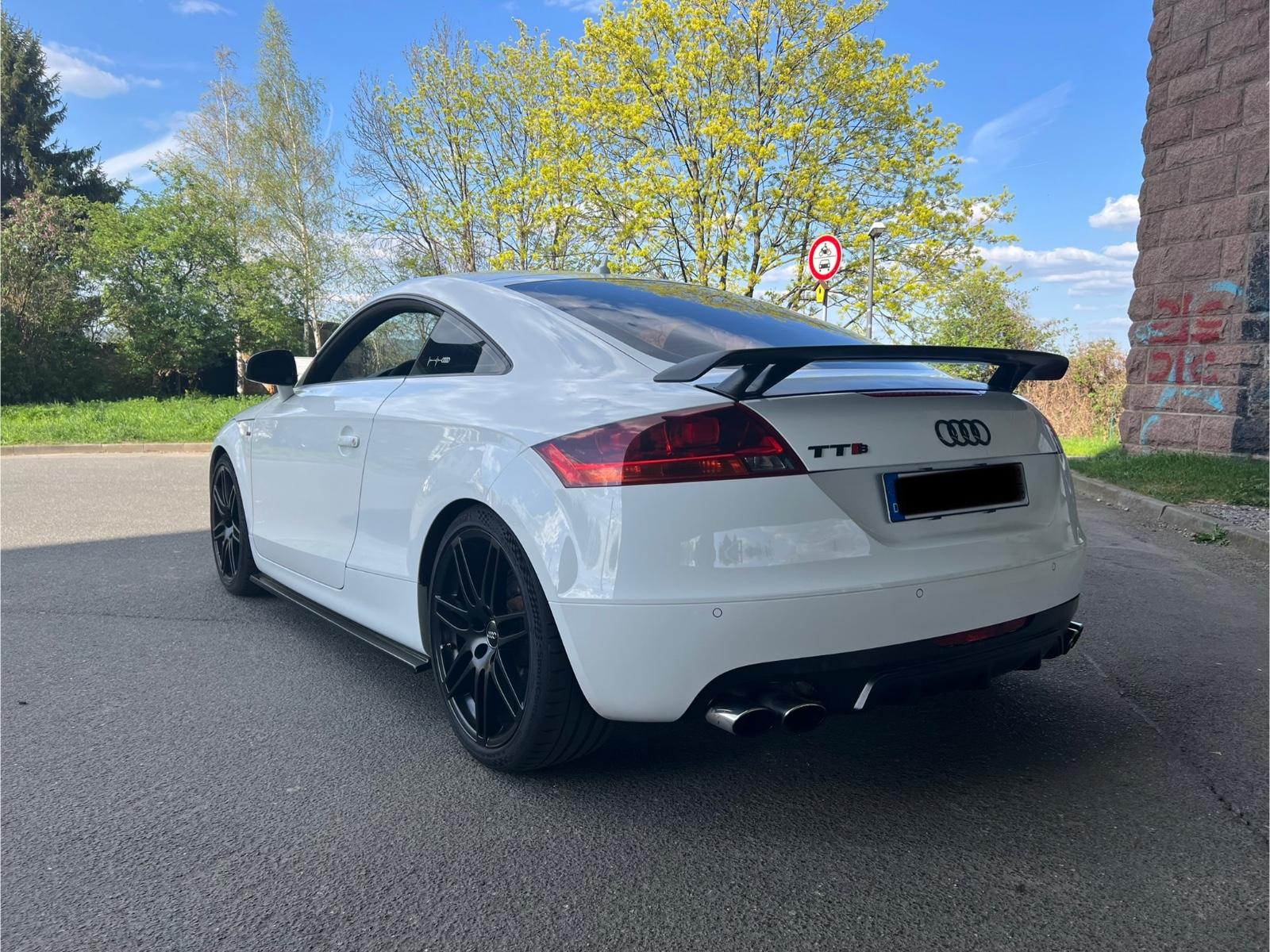 Audi TT 8J 2.0 TFSI S tronic S-line | TTS Optik 