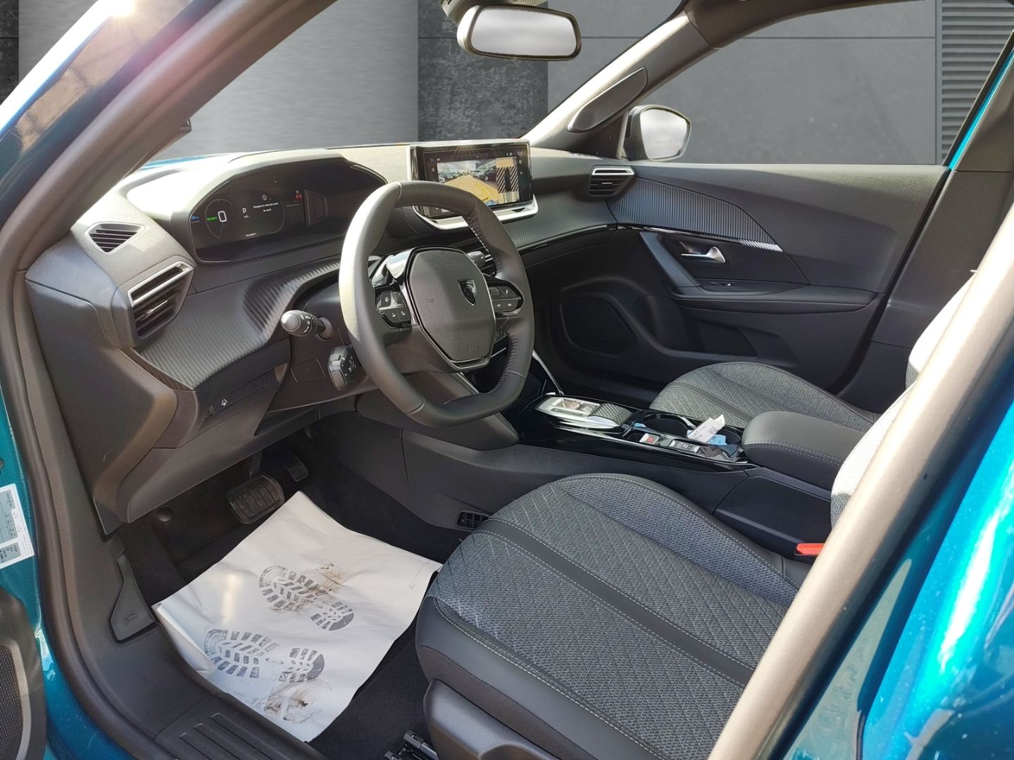 Peugeot 2008 - Bild 7