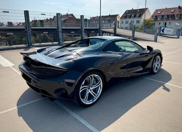 صورة 9 لـ 2024 Mclaren 750S