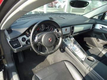 Porsche Panamera - 7