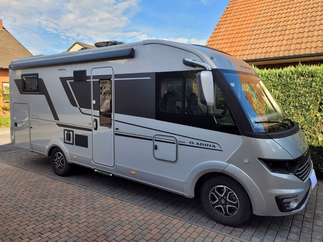 Adria Sonic Supreme 700 SL, ALDE, Automatik, 160, HY4