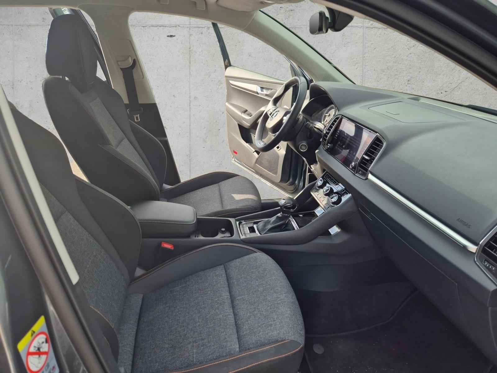 Skoda Karoq 1.5 TSI DSG CLEVER +AHK +LED +ACC +RKAM +N