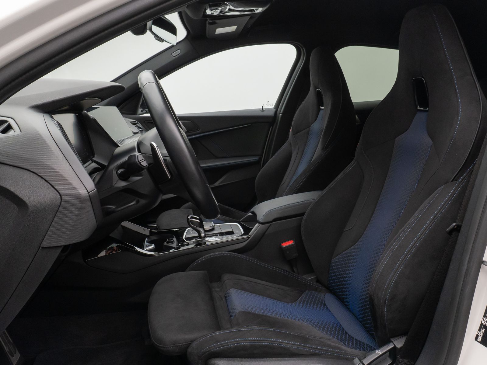 Fahrzeugabbildung BMW 120i M Sport Kamera DAB Lenkrhzg DrivAssis Alarm