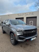 Chevrolet Suburban - Chevrolet Suburban mit Benzin-Antrieb: Automatik