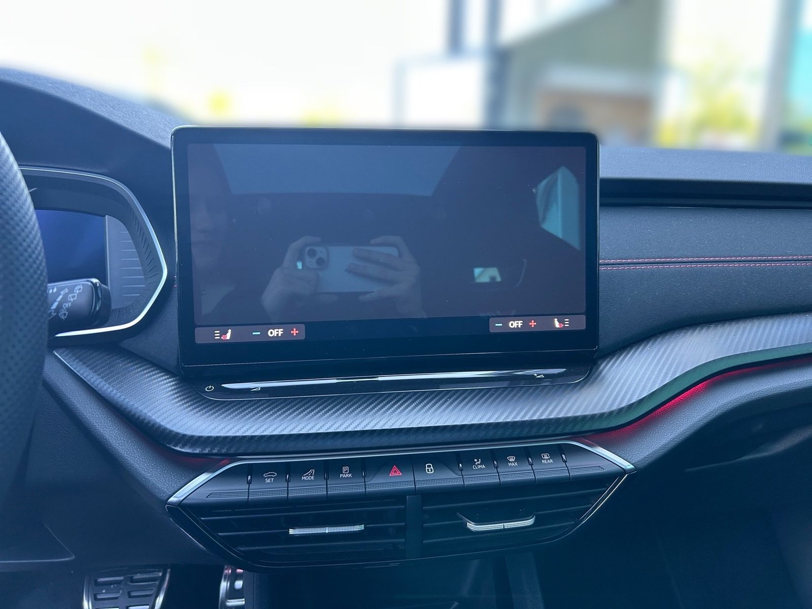 Skoda OCTAVIA COMBI 2.0 TSI DSG RS Panodach AHK Navi foto 7
