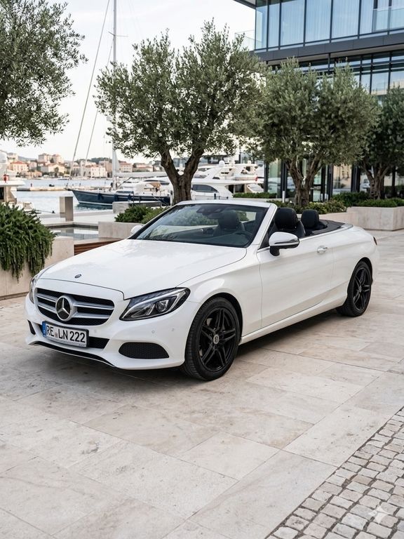 Image of Mercedes-Benz C 220