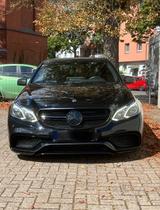 Mercedes-Benz E500 W212 4 Matic - Mercedes-Benz E-Class: W212