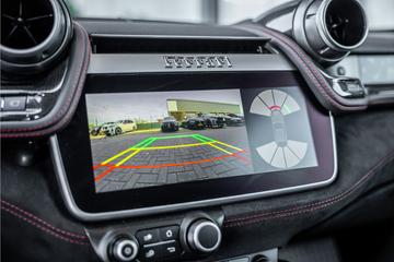 صورة مصغرة 15 لـ 2018 Ferrari GTC4LUSSO