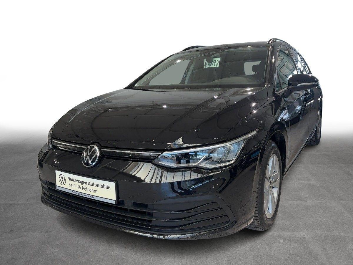 Volkswagen Golf VIII Variant 1.5 eTSI DSG Life Navi P-Dach