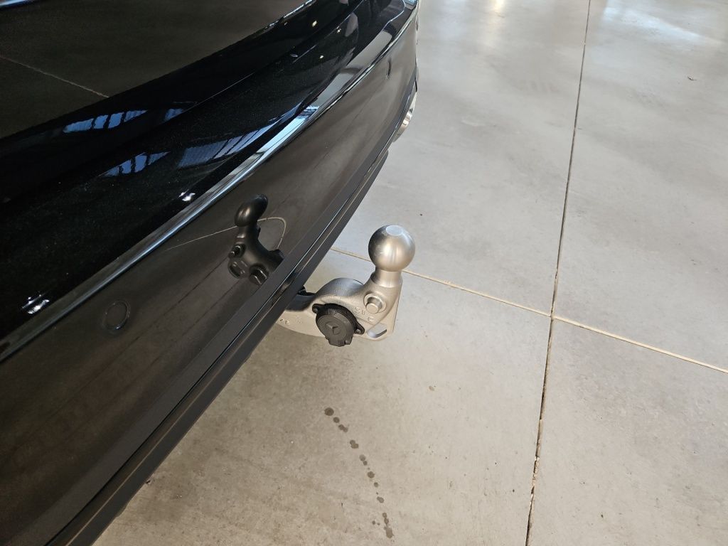 Fahrzeugabbildung Mercedes-Benz C 180 T-Modell +AMG-LINE+NIGHT+AHK+KEYLESS+SOUND